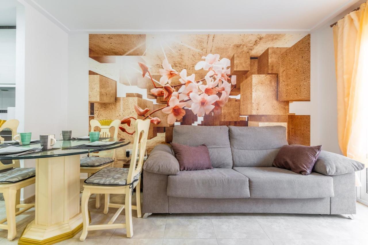 Apartment Evelin ซานตาโปลา ภายนอก รูปภาพ